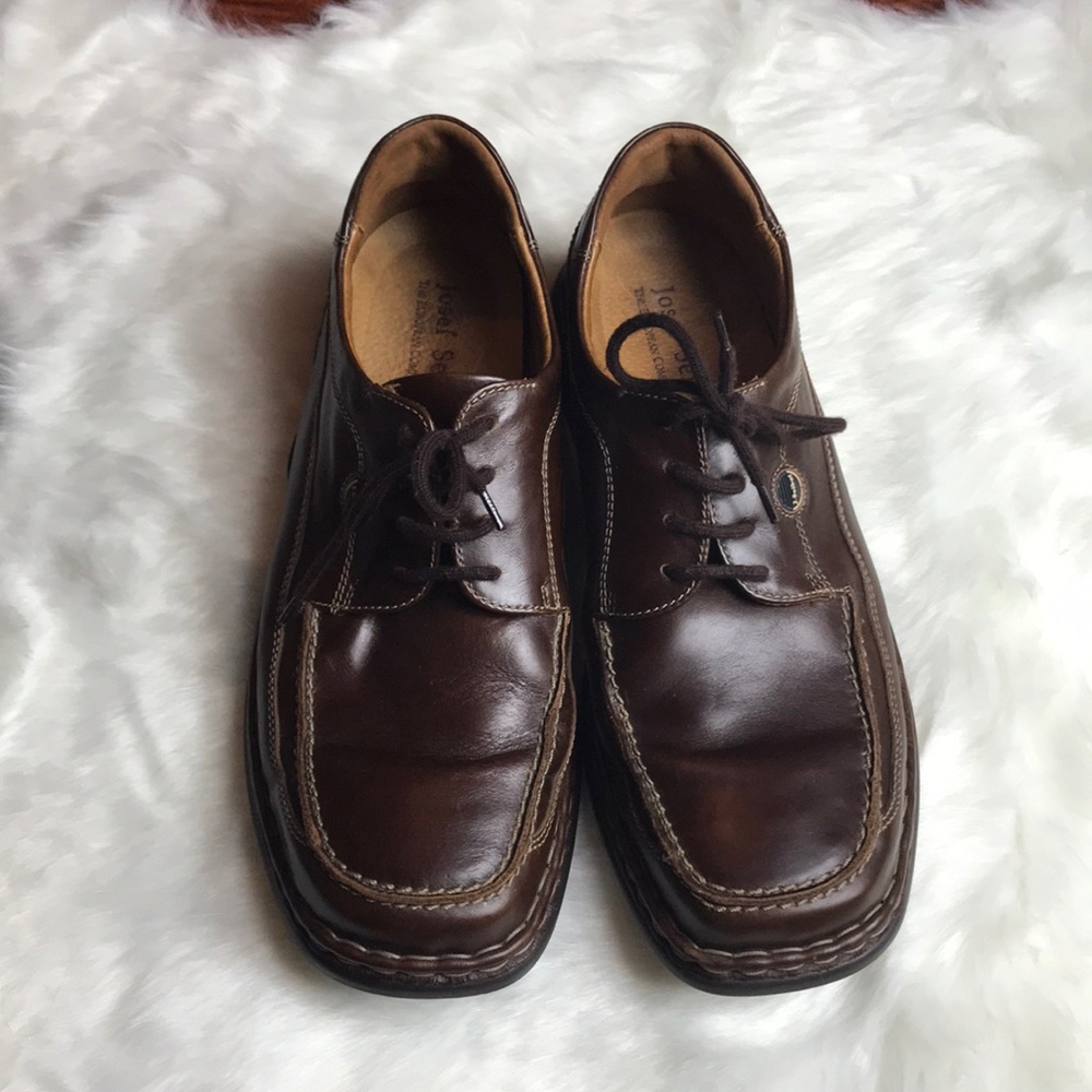 Men’s Brown Dress Shoes